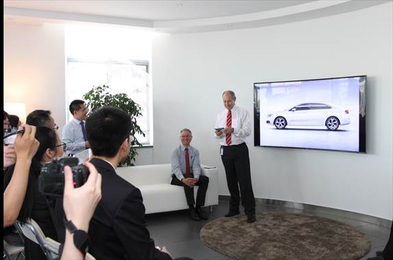 伟巴斯特的极致天窗工艺澳门新葡京app遇见(图4)