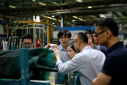 伟巴斯特的极致天窗工艺澳门新葡京app遇见(图5)