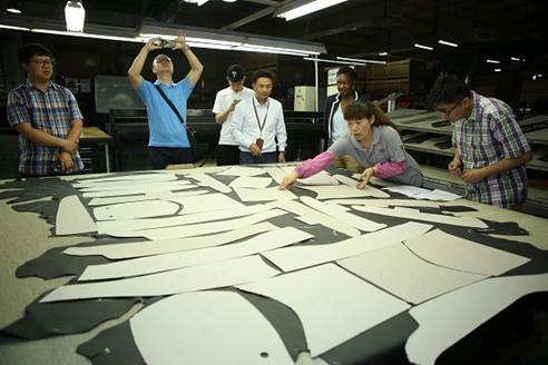 伟巴斯特的极致天窗工艺澳门新葡京app遇见(图22)